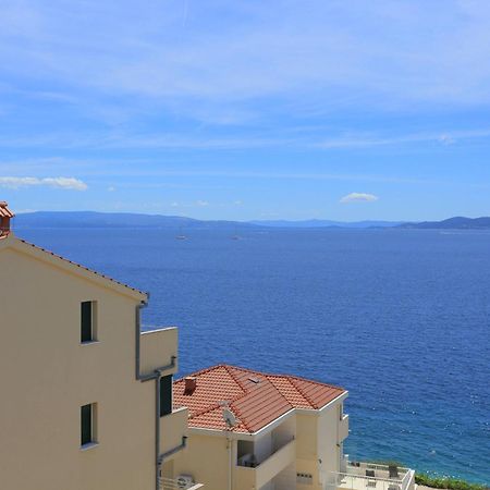 Family Friendly Apartments With A Swimming Pool Businci, Ciovo - 11232 Trogir Kültér fotó