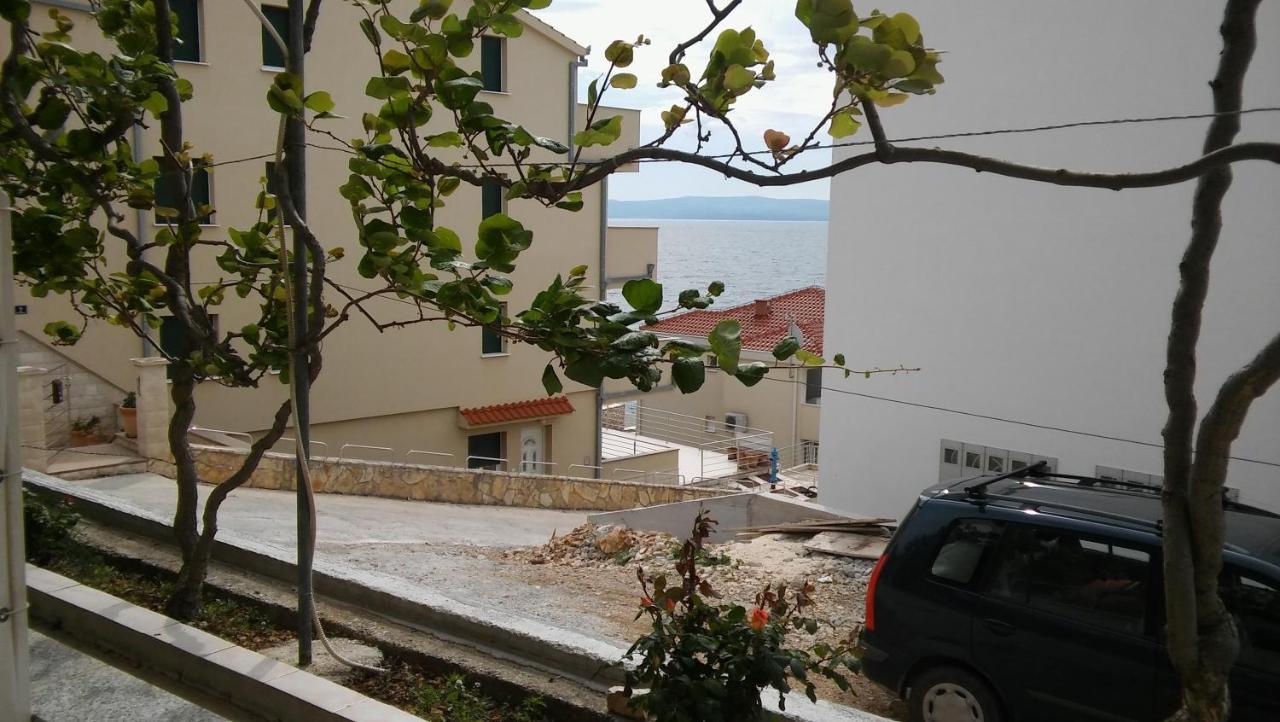 Family Friendly Apartments With A Swimming Pool Businci, Ciovo - 11232 Trogir Kültér fotó
