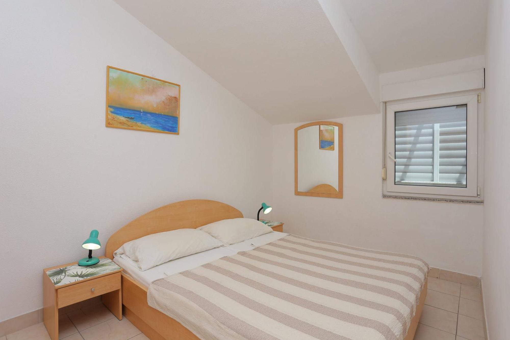 Family Friendly Apartments With A Swimming Pool Businci, Ciovo - 11232 Trogir Kültér fotó