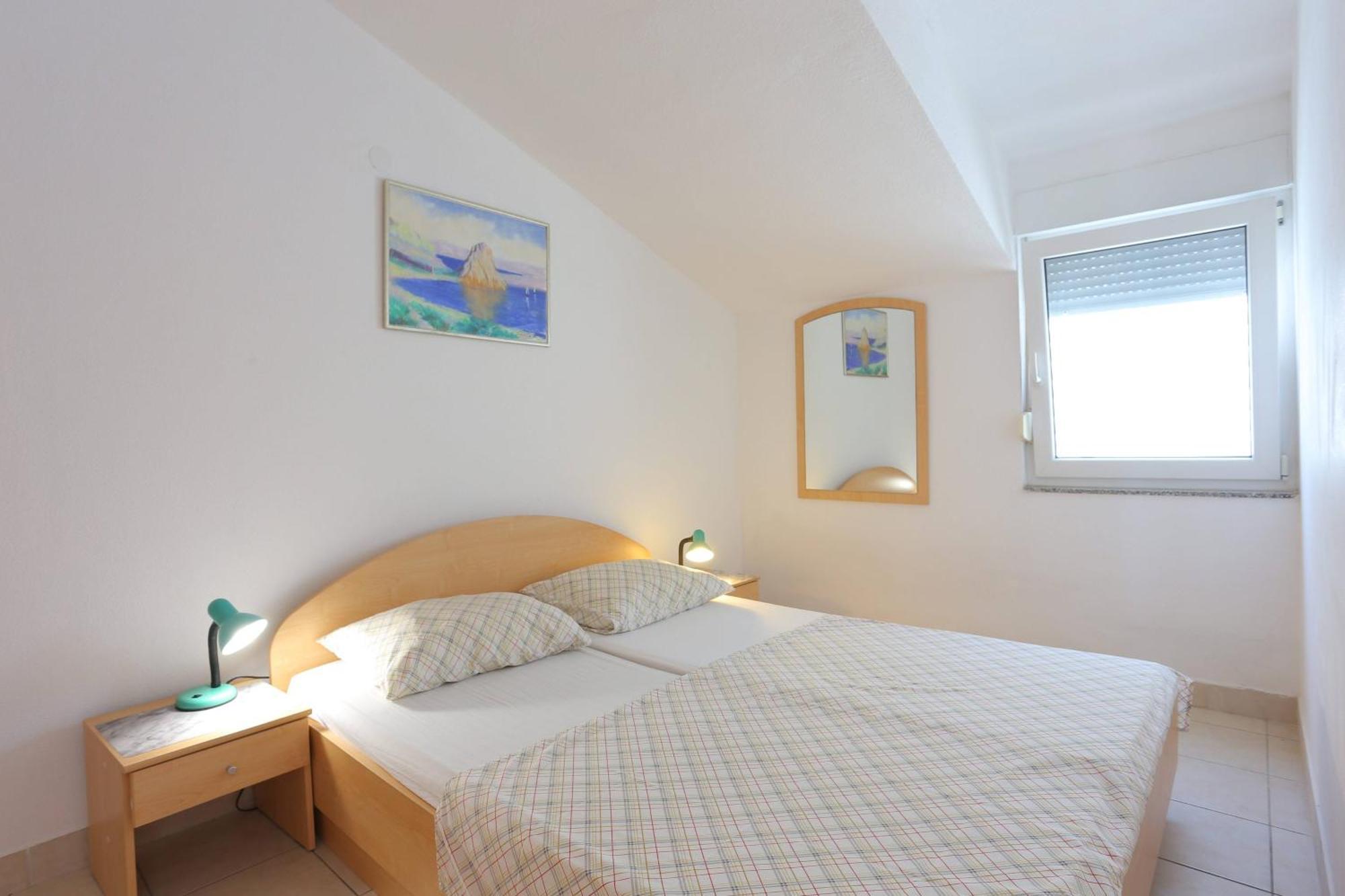 Family Friendly Apartments With A Swimming Pool Businci, Ciovo - 11232 Trogir Kültér fotó