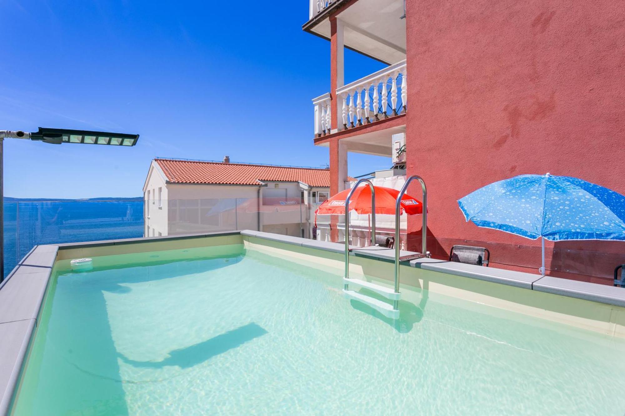 Family Friendly Apartments With A Swimming Pool Businci, Ciovo - 11232 Trogir Kültér fotó